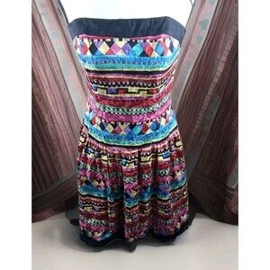 A.J. Bari Dress Size 10 Strapless 100% Silk Back Zip Geometric Party Dress